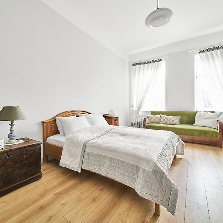 Bright And Warm Apartment, Vilnius City Centre Εξωτερικό φωτογραφία